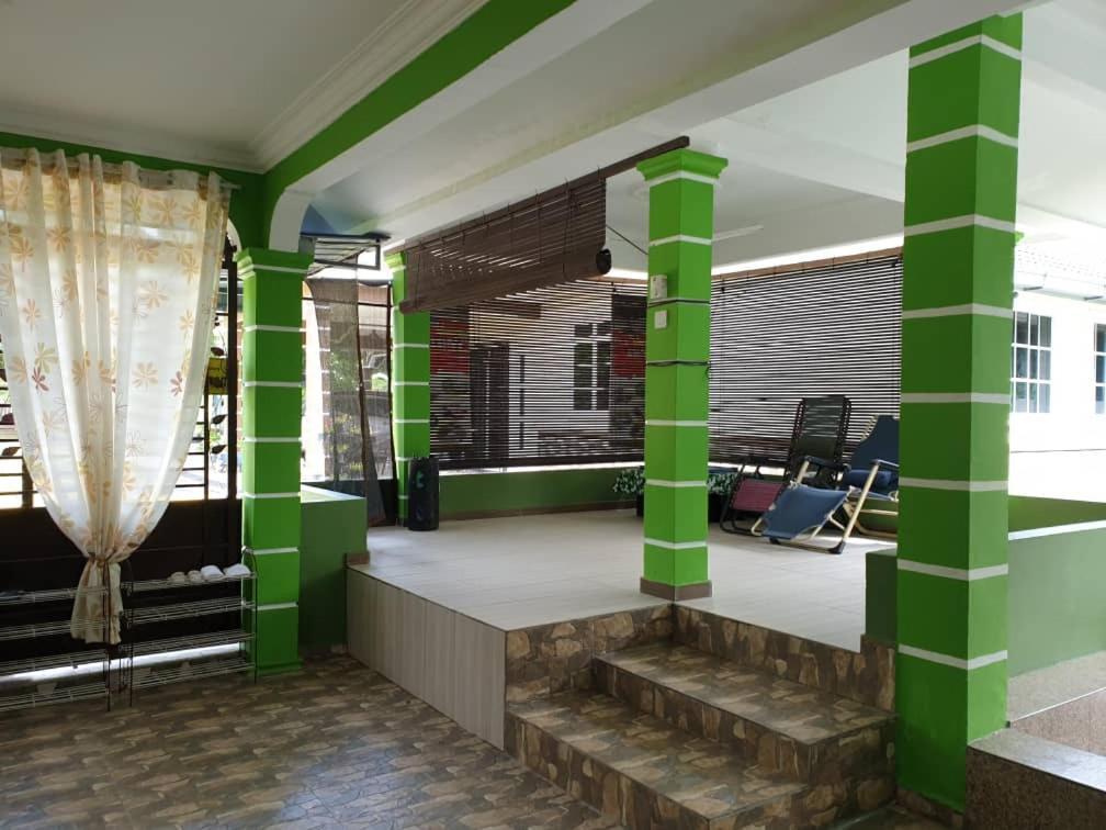Villa Inapdesa Teratak Bonda, Sepri Rembau Esterno foto
