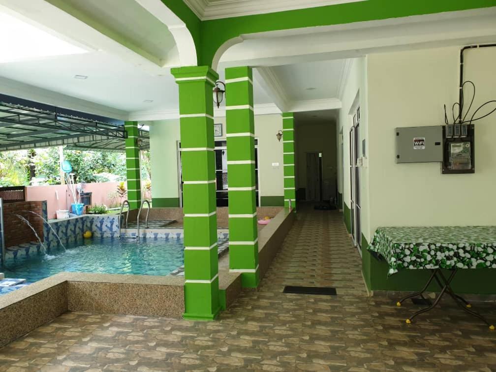 Villa Inapdesa Teratak Bonda, Sepri Rembau Esterno foto